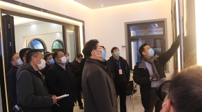 2月26日下午，县委高书记一行来银河集团9873com玻璃督导企业复工复产、疫情防控及安全生产情况，并参观、考察银河集团9873com门窗工厂。